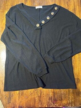 Zenana Outfitters Black Ribbed V-Neck Button-Trim Sweater